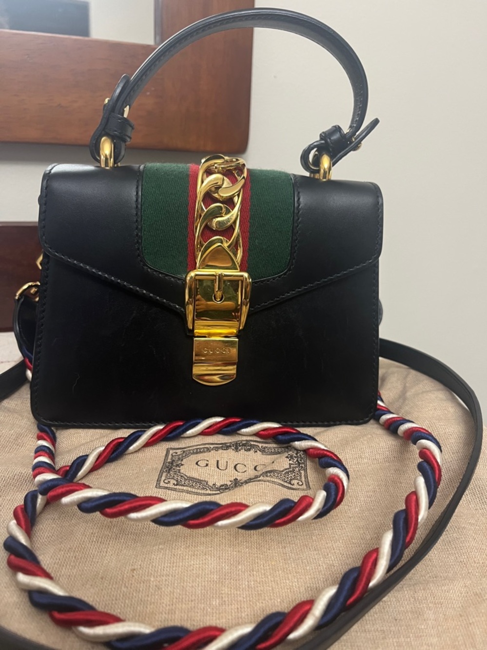 Gucci Sylvie Black Crossbody Top Handle small Bag 2 original straps, dustbag